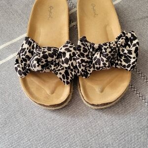 Cream and Black Bow Sandals